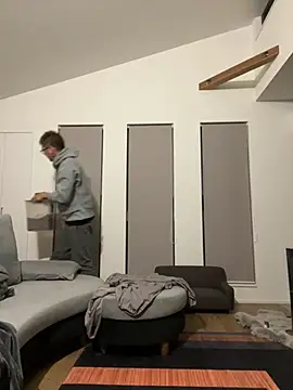 Snapshot of kensnb chatting on 01.28.25 kensnb online show from 01.28.25