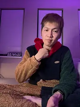 Snapshot of kensnb chatting on 02.15.25 kensnb online show from 02.15.25