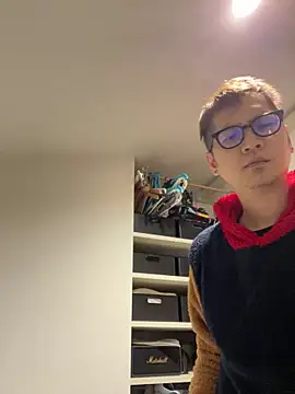 Snapshot of kensnb chatting on 02.25.25 kensnb online show from 02.25.25