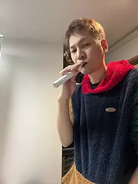 Snapshot of kensnb chatting on 02.27.25 kensnb online show from 02.27.25