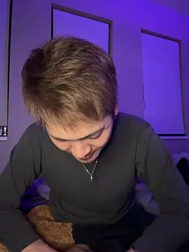 Snapshot of kensnb chatting on 03.04.25 kensnb online show from 03.04.25