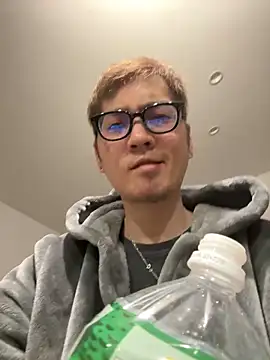 Snapshot of kensnb chatting on 03.06.25 kensnb online show from 03.06.25