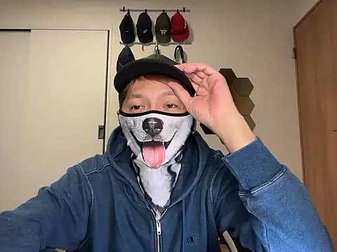 Snapshot of kensnb chatting on 11.16.25 kensnb online show from 11.16.25