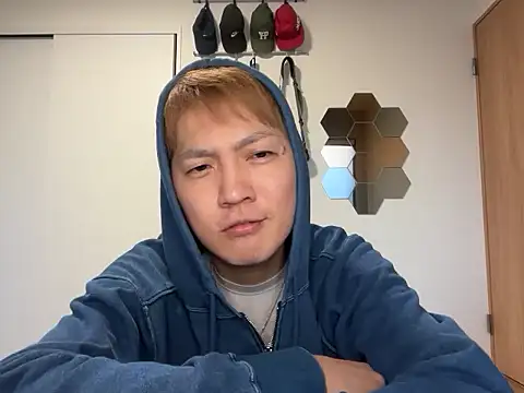 Snapshot of kensnb chatting on 11.28.25 kensnb online show from 11.28.25