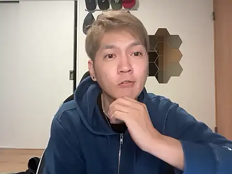 Snapshot of kensnb chatting on 12.01.25 kensnb online show from 12.01.25