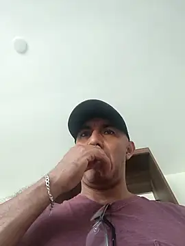 Snapshot of exmilitary chatting on 10.10.25 exmilitary online show from 10.10.25