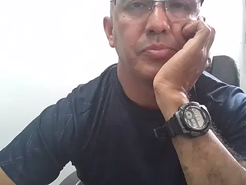 Snapshot of exmilitary chatting on 02.24.26 exmilitary online show from 02.24.26