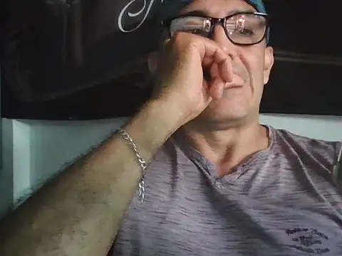 Snapshot of exmilitary chatting on 02.26.26 exmilitary online show from 02.26.26