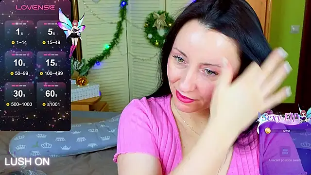 Roxyy Star online show from 01.14.25