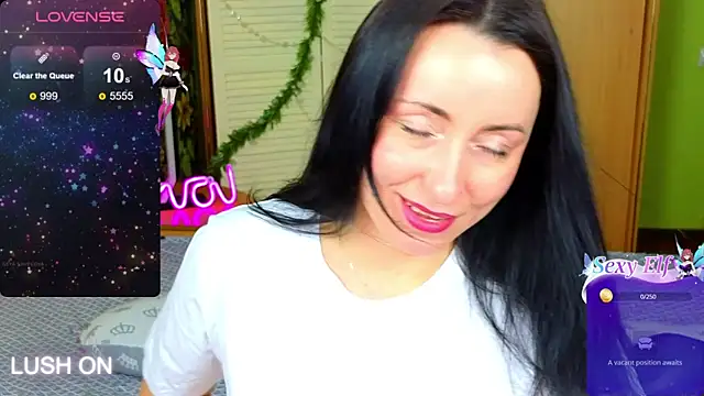 Roxyy Star online show from 01.17.25