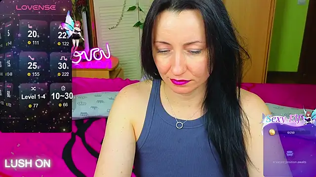 Roxyy Star online show from 02.03.25