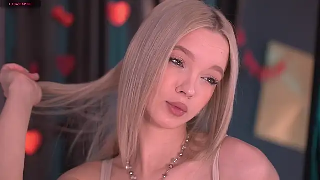  AlinaBailey online show from 02.17.26