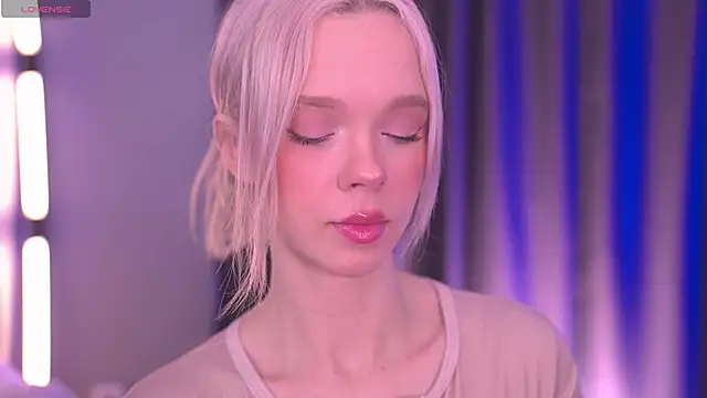  AlinaBailey online show from 05.30.26