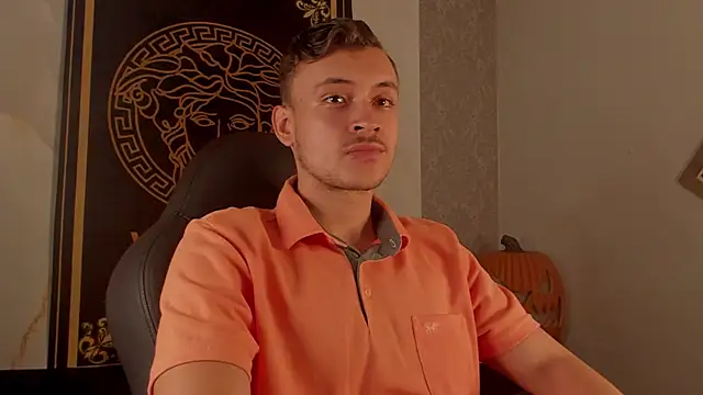 Desmon Clark online show from 10.09.25