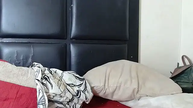 Sweetdelight86 online show from 06.18.26