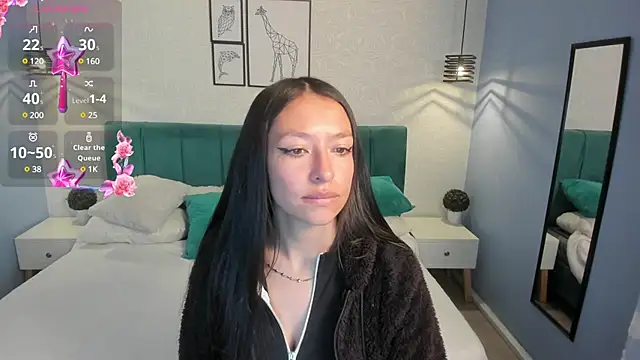 Scarlett  bell online show from 02.10.25