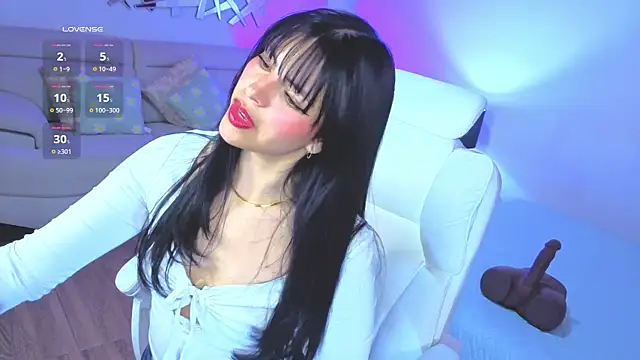 Snapshot of Eliie_Ruizz chatting on 03.03.26 Eliie Ruizz online show from 03.03.26