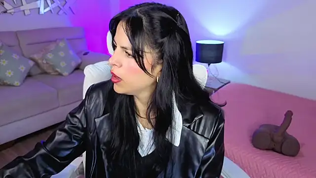 Eliie Ruizz online show from 05.09.26