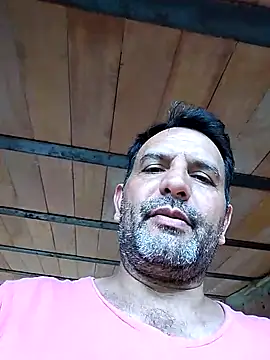 RogueTraveler online show from 02.23.25