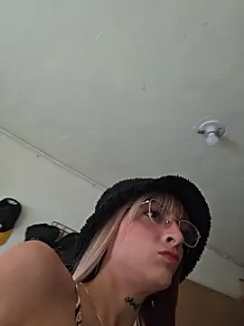 Snapshot of Dani_pegin chatting on 07.07.26 Dani pegin online show from 07.07.26