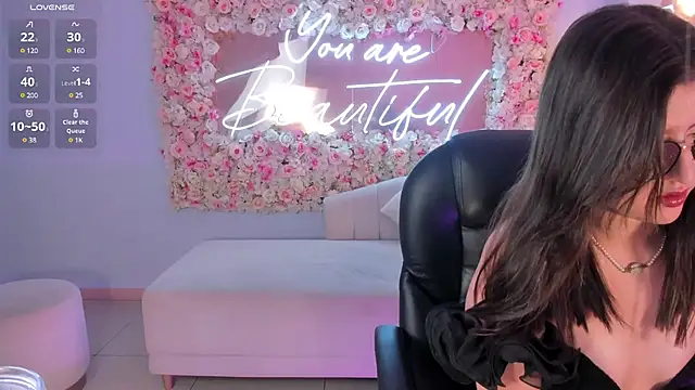 AmberFarrell online show from 01.16.25