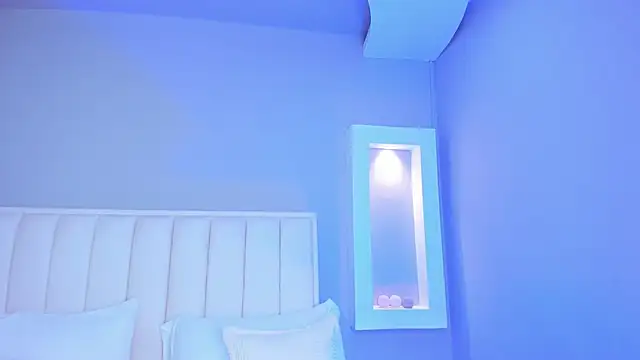 Snapshot of HannaPaola chatting on 11.07.25 HannaPaola online show from 11.07.25