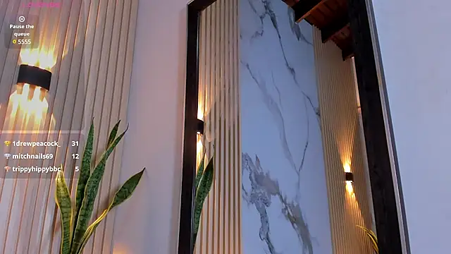 valentina lux online show from 03.12.25