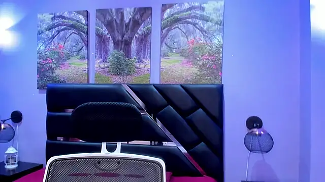 Snapshot of KimberlyVillaLobos chatting on 01.08.26 KimberlyVillaLobos online show from 01.08.26