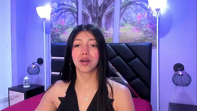 Snapshot of KimberlyVillaLobos chatting on 01.12.26 KimberlyVillaLobos online show from 01.12.26