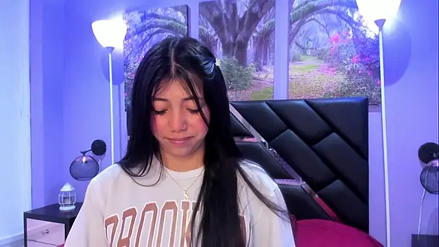 Snapshot of KimberlyVillaLobos chatting on 01.13.26 KimberlyVillaLobos online show from 01.13.26