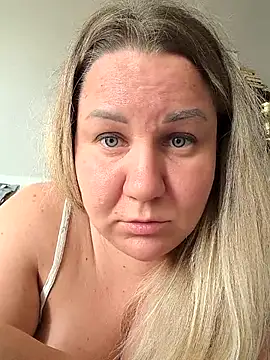 Anna Curvy online show from 07.30.26