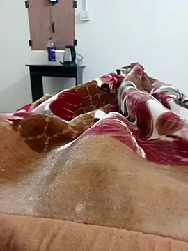 Snapshot of Pussy__1lover69 chatting on 12.21.24 Pussy 1lover69 online show from 12.21.24