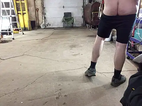 Snapshot of Frankdick01 chatting on 11.10.25 Frankdick01 online show from 11.10.25