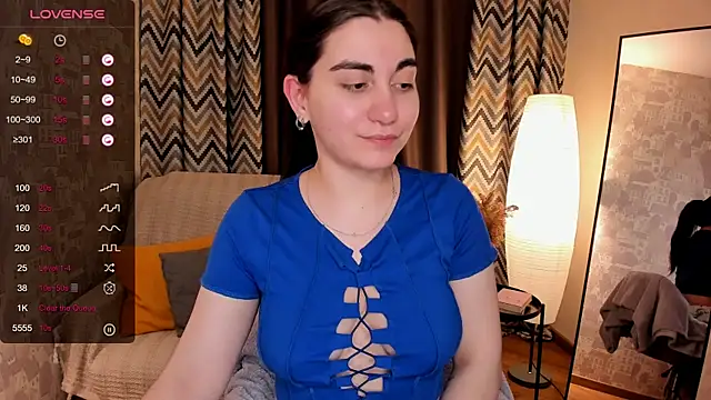 hannacheekss  online show from 03.01.25