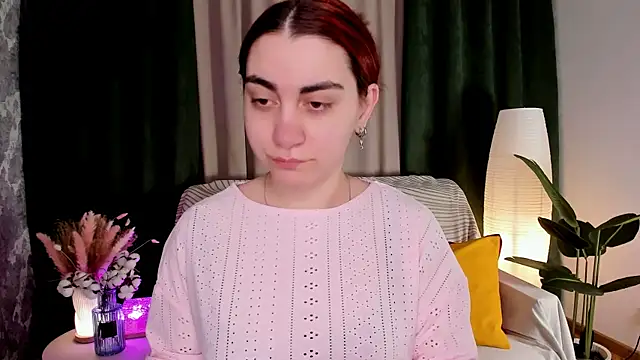 hannacheekss  online show from 05.15.26