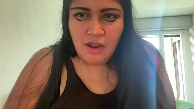 MashaCL online show from 11.10.25