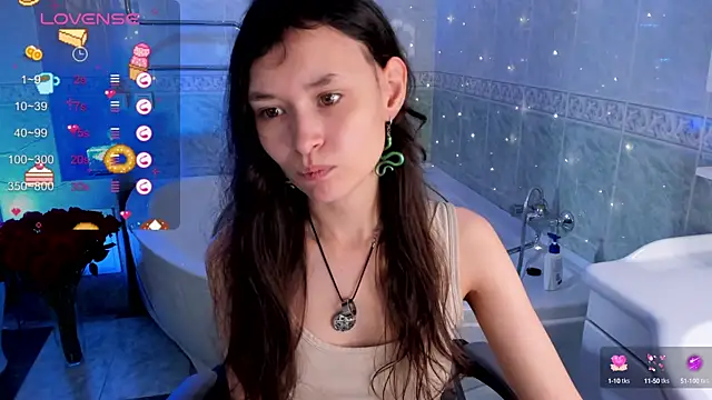 Emily Strikeee online show from 09.24.25