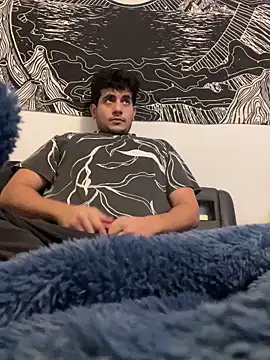 krispykreme17 online show from 12.03.24