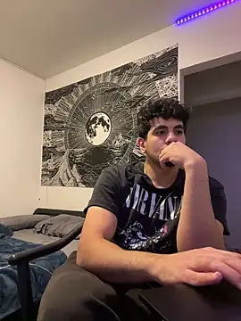 krispykreme17 online show from 12.11.24