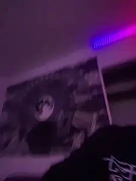 krispykreme17 online show from 01.27.25