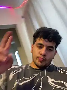 krispykreme17 online show from 02.14.25