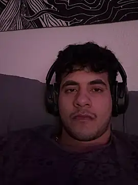 krispykreme17 online show from 03.17.25