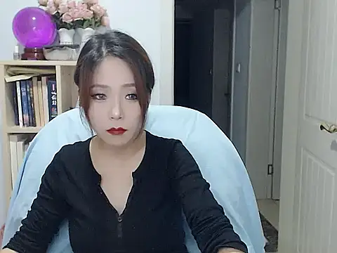 SuSushi728 online show from 11.11.25