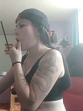 Snapshot of Tefannyy_ chatting on 01.08.25 Tefannyy online show from 01.08.25