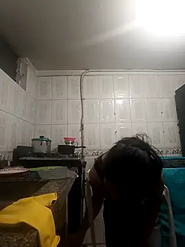 Snapshot of Tefannyy_ chatting on 02.28.25 Tefannyy online show from 02.28.25