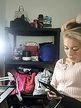 Tefannyy  online show from 03.17.26