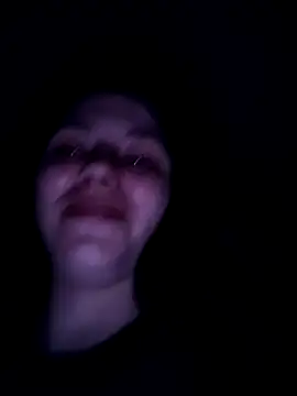 Snapshot of leeya_lee chatting on 01.25.25 leeya lee online show from 01.25.25