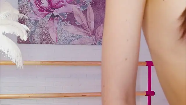 lylylovesyou online show from 03.01.25