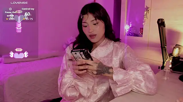 Ju Kyung online show from 12.16.25