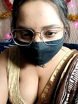 Snapshot of Deshi_Chori chatting on 03.19.25 Deshi Chori online show from 03.19.25